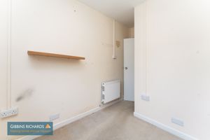 Bedroom- click for photo gallery